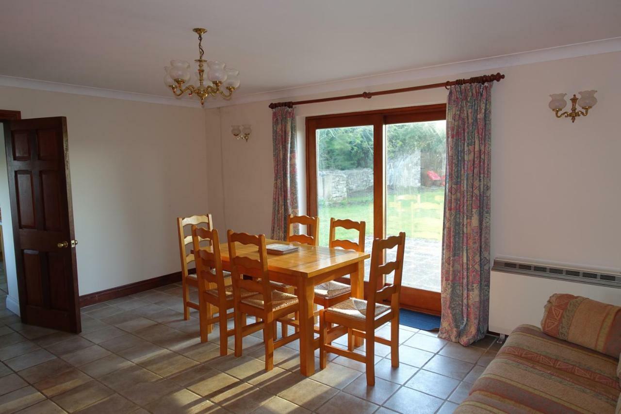 Tyddyn Crwn Country-House Apartments Beaumaris Extérieur photo