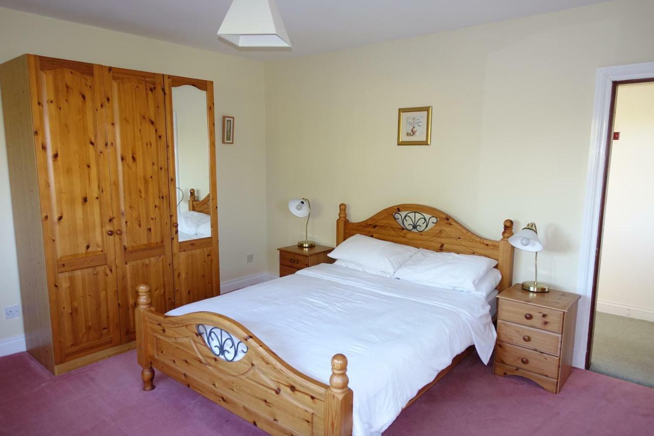 Tyddyn Crwn Country-House Apartments Beaumaris Extérieur photo